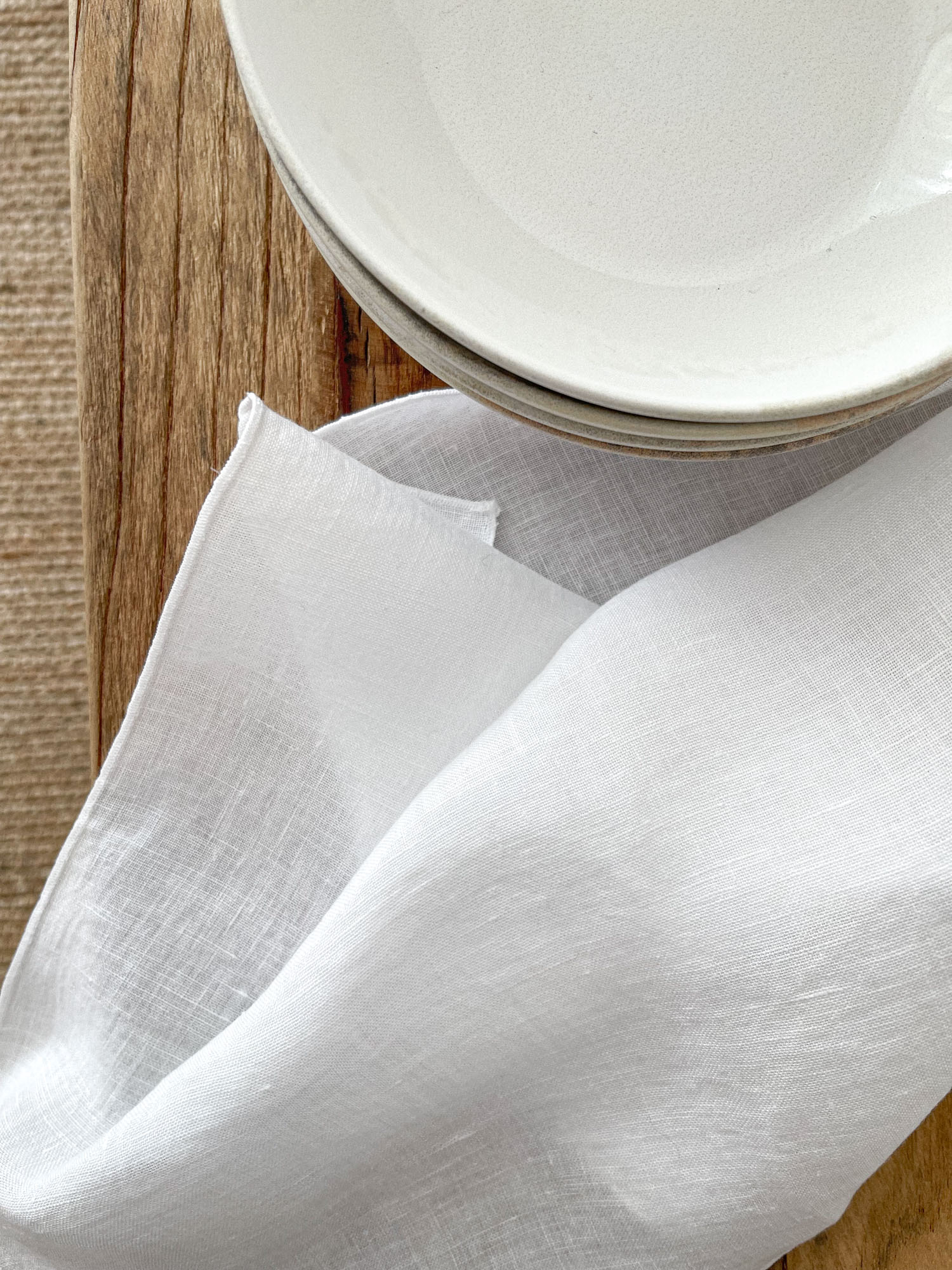 Serviette aus weißem Leinen mit Rollsaum - Linen Notes