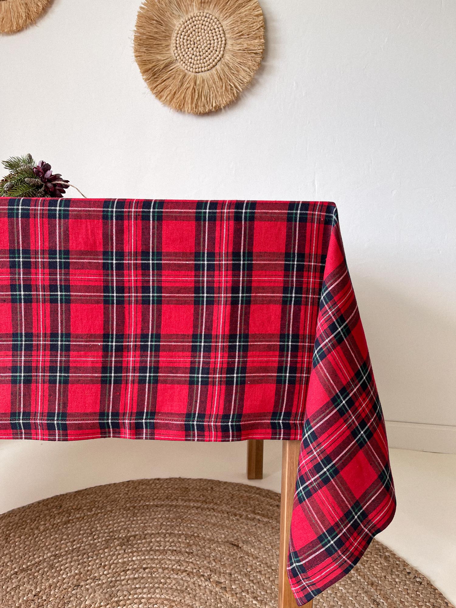 Tischdecke aus rotem Tartan Leinen - Linen Notes